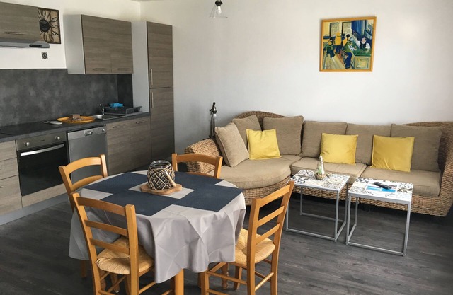 Accommodation classified 3 stars 250 m from the beaches