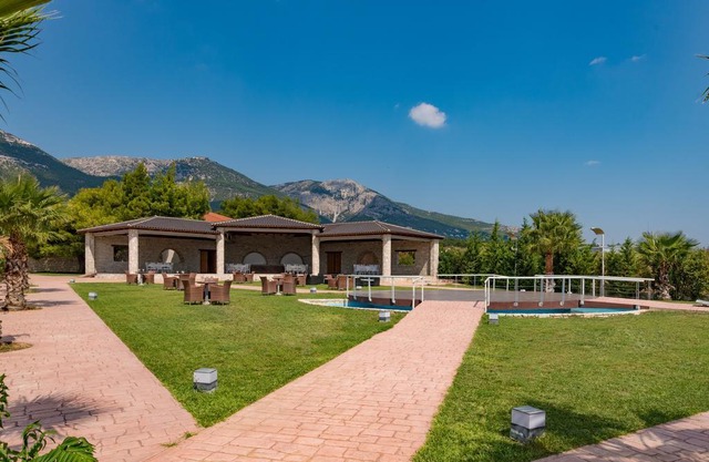Acharnis Kavallari Hotel