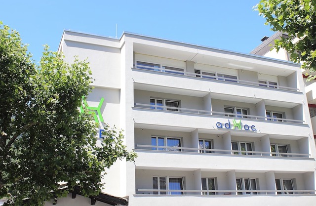 Adhhoc Hotel