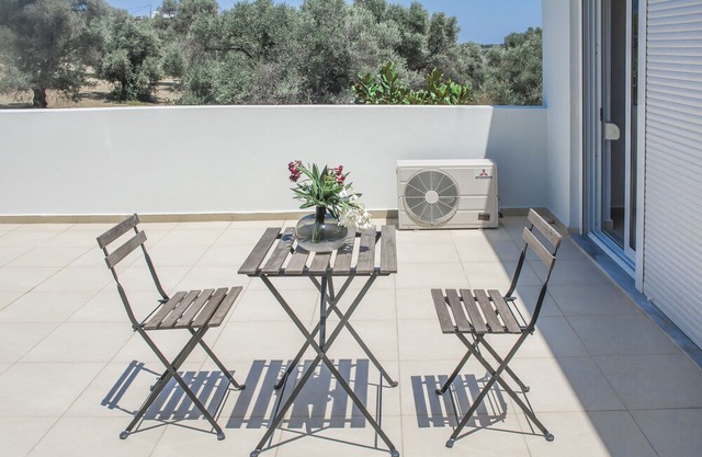ADHILI 2 Bedroom residence