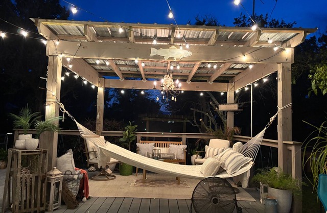 🤩Adorable 3 bedroom home in the HEART of Port St. Joe🤩