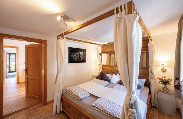 Adventure vacation in the Kuhstadl - themed vacation apartment