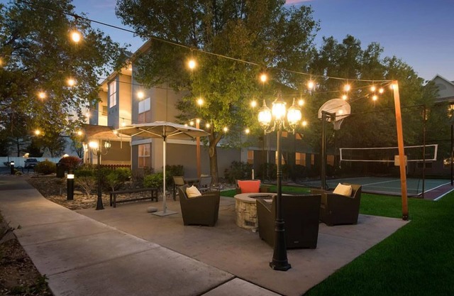 Aesthetically Pleasing Resort Unit w/Full Kitchen, Near Fleischmann Planetarium