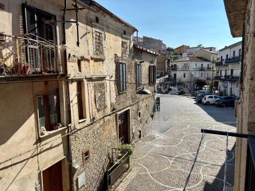Affaccio sulla Piazza Carpinone
