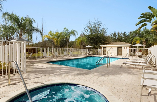 Air-Conditioned Suite Near Tampa International Airport | Free Breakfast!