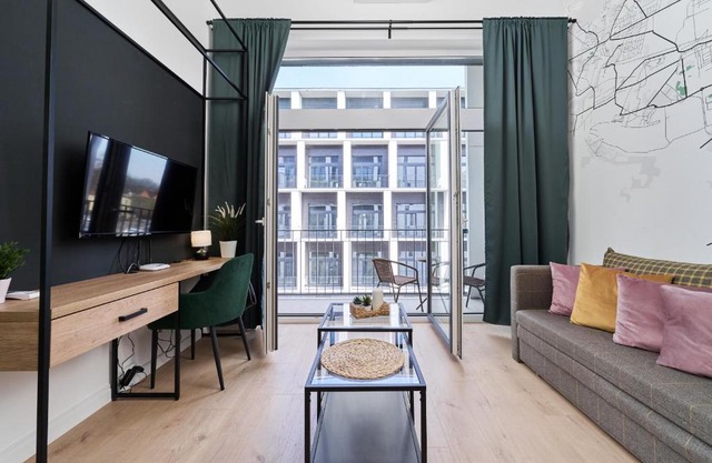 Airport Studio Zarembowicza by Noclegi Renters