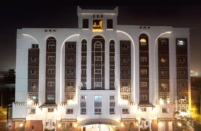 Al Liwan Suites