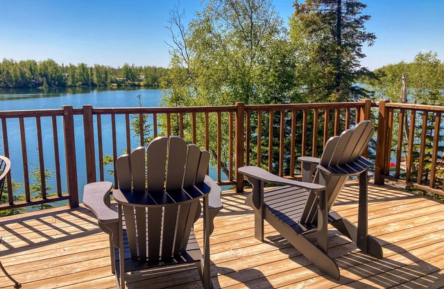 Alaska Adventure Awaits: Charming Lakeside Living