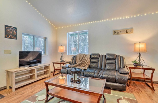 Alaskan Retreat Near Matanuska Glacier & River!