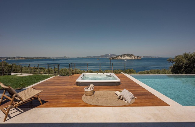 Alba Villa,