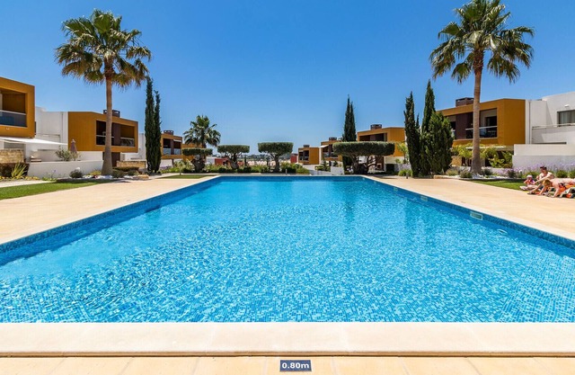 Albufeira Contemporary Apartment by Ideal Homes