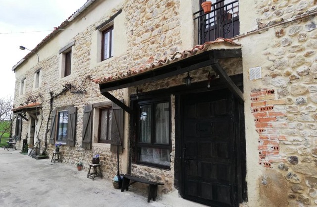 Algarabiastaying 3 granja San Julián