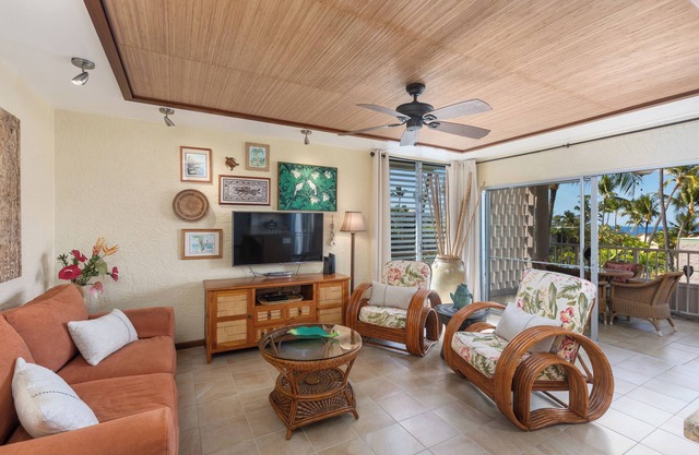 Alii Villas#322 Stunning & Special Top Floor Condo with Ocean Views