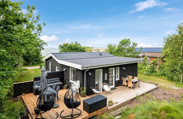 "Alivia" - 200m from the sea by Interhome