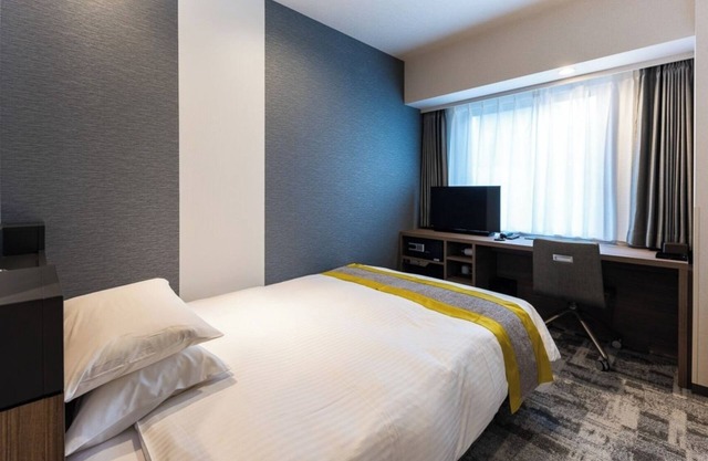 All rooms are nonsmoking Semidouble with show/Chuo-ku Tokyo