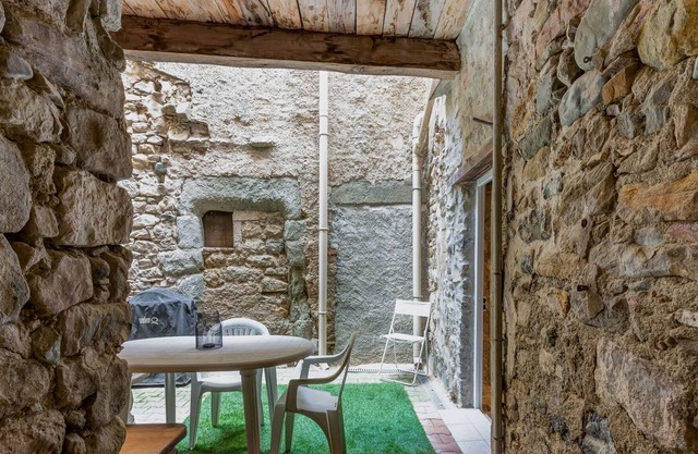 Cozy Holiday Terrace 