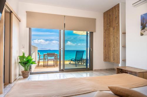Almare Beach Hotel 