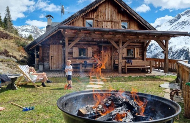Almhütte Chrisanten Thaya Sölden