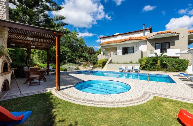 Alonia Villa, Refined Living with 50m² Private Pool