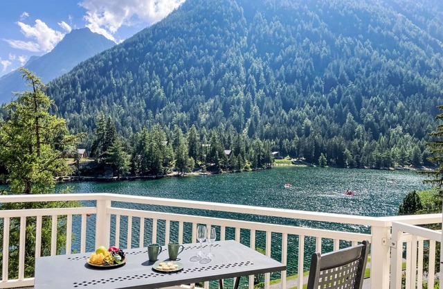 Alpes et Lac 14 by Interhome
