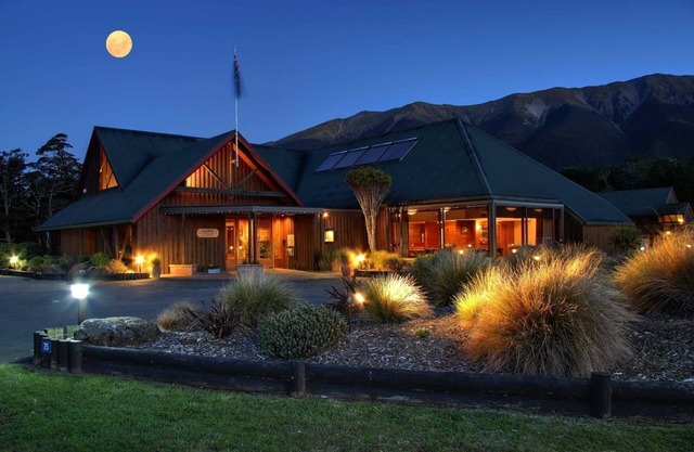 Alpine Lodge