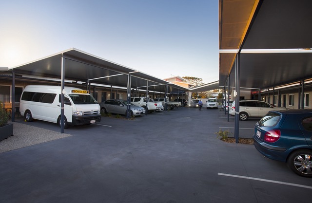 Altitude Motel Apartments