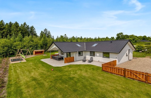 "Alvira" - 30km from the sea by Interhome