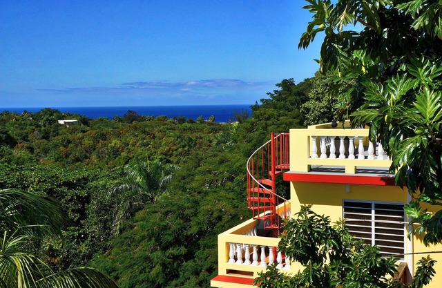 Amapola House - Amazing Rincon Villa near the popular beaches of Puntas -