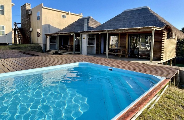 Amazing 2-bedroom bungalow with WiFi, AC in wonderful Punta del Diablo,Uruguayn