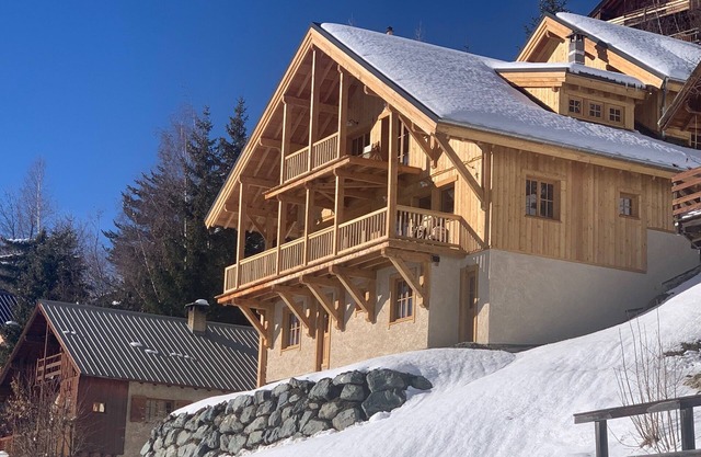Amazing chalet A Muredda 18 persons domain of Alpe d'Huez