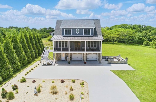 Amazing Dunnsville River House With Great Views and Sunrises, Peaceful Setting.