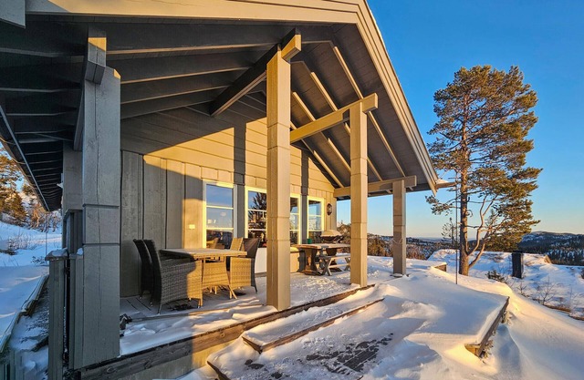 Amazing home in Eggedal with sauna