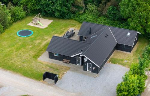 Amazing Home In Glesborg With Sauna