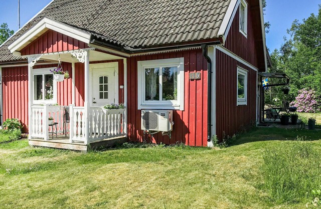 Amazing home in Holmsjö
