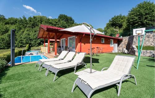 Amazing Home In Solto Collina Bg