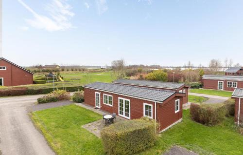 Amazing Home In Wagenborgen With Wifi