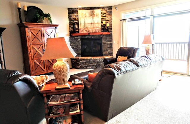 Amazing Views! Sky High Beautiful Mountain Retreat at The Reserve.