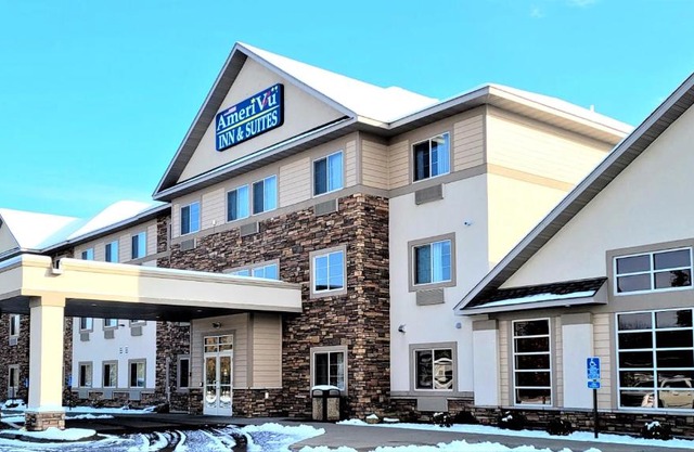 AmeriVu Inn and Suites - Chisago City