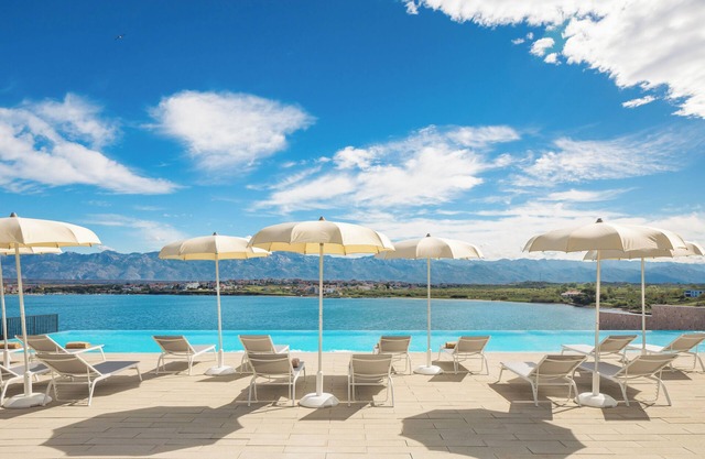 Aminess Style Glamping Villas & Holiday Homes Avalona