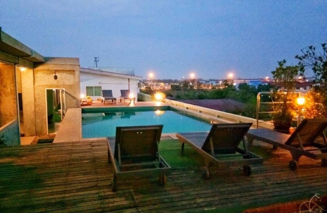 Ananya Residence Service Apartment