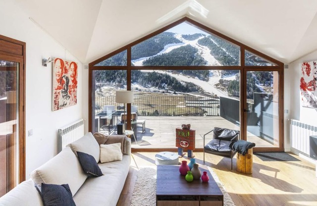 Andorra Nieves - Five Bedroom Apartment, Sleeps 10