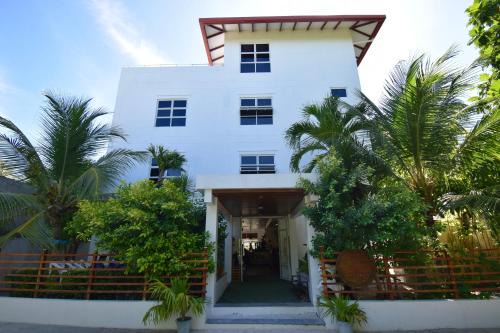 Antares Dhangethi & Spa