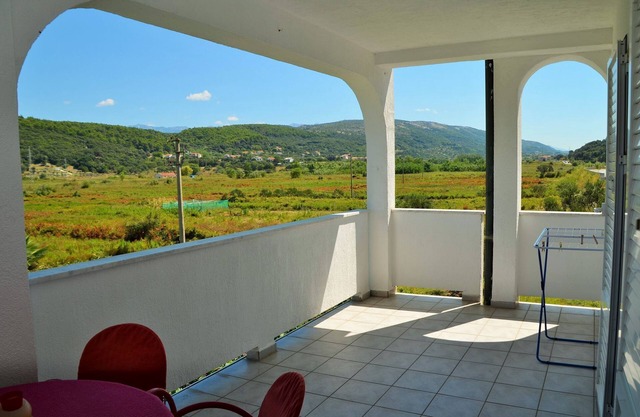 Apartments Ruža (106761-A3) - Supetarska Draga - island Rab