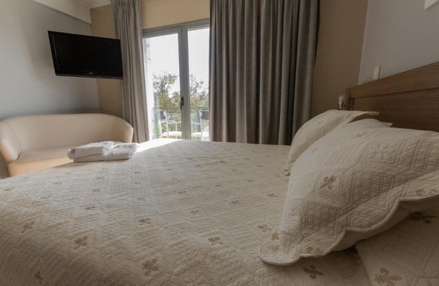 Apart Hotel Rivadavia 815
