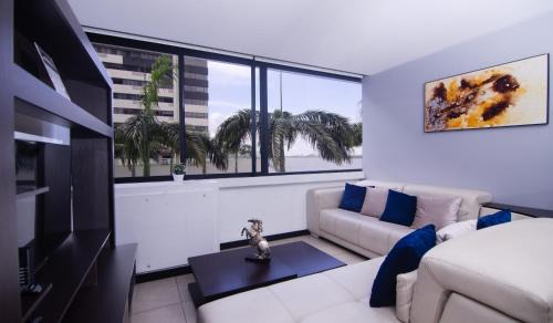 Bellini Puerto Santa Ana Guayaquil 