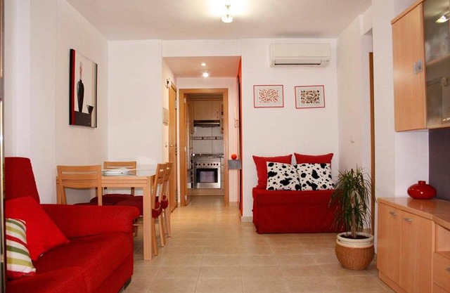 Apartamento junto al mar Los Marineros con acceso independiente por terraza