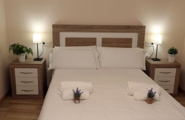 Apartamento Turísticos Puente Romano P3 2-A