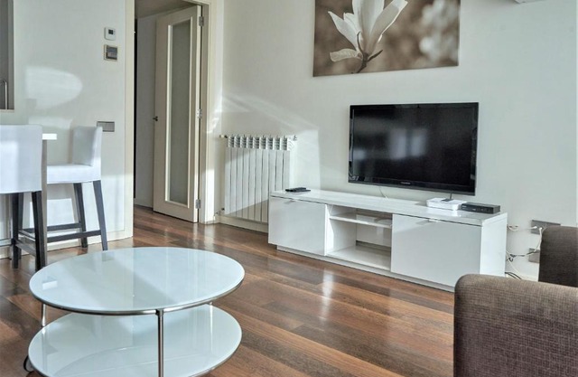 Apartamento Via Augusta 153