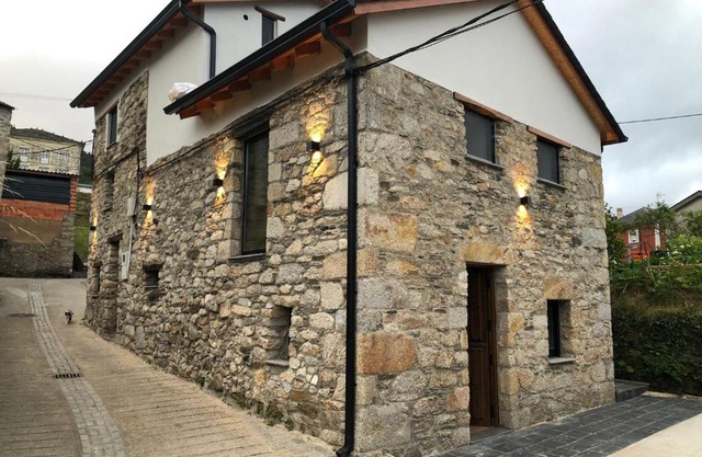 Apartamentos El Arroyo