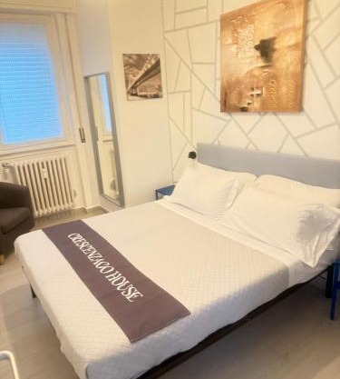ApartHotel Crescenzago House